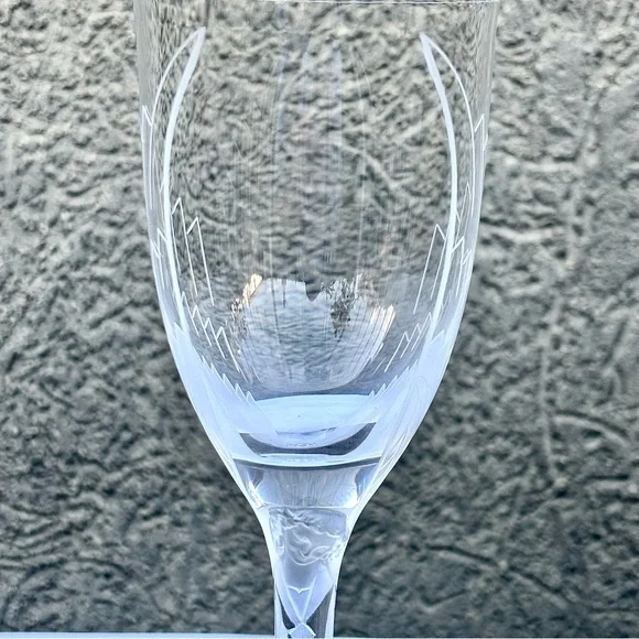LALIQUE - Crystal ANGEL Champagne Flute